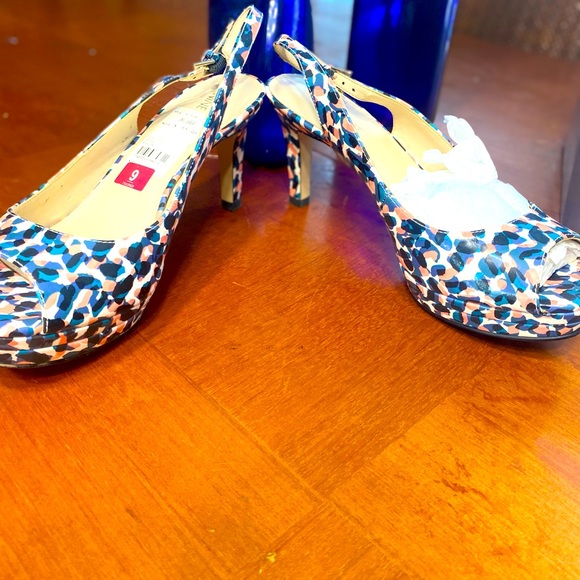 Nine West sling backs platforms - Picture 3 of 5